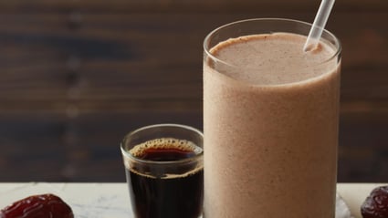 Cold Brew Medjool Date & Cacao Recovery Smoothie