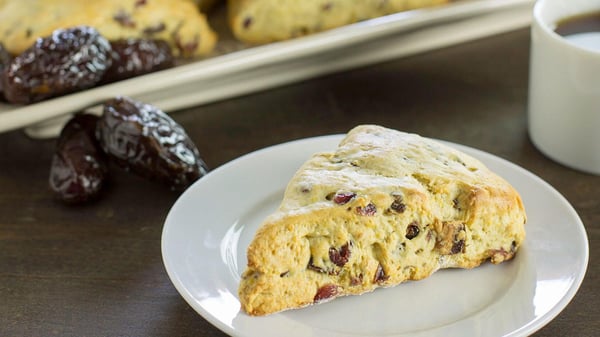 date cranberry orange scones