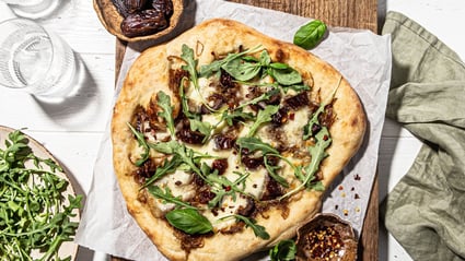 Pizza with Caramelized Onions and Dates